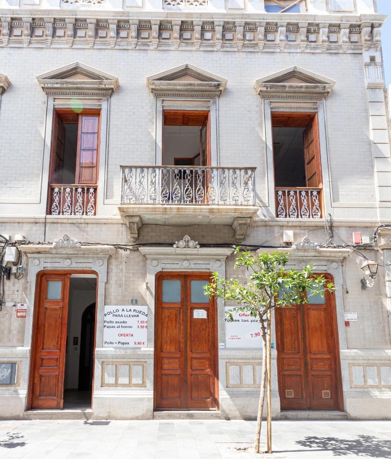 فندق لاس بالماس دي غران كاناريافي  Santa Ana المظهر الخارجي الصورة